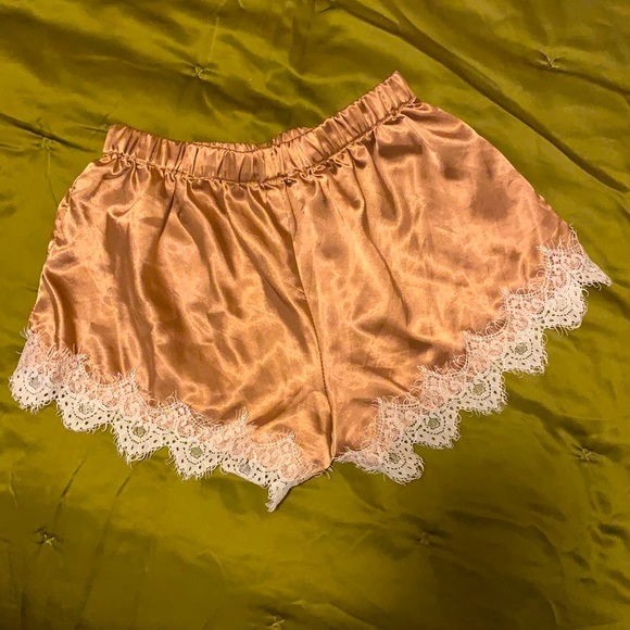 Silk Champagne Nightie Shorts w Lace Trim - Picture 2 of 2